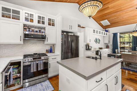 Tiny photo for 1084 SE 170th Street, Summerfield, FL 34491 (MLS # S5135175)