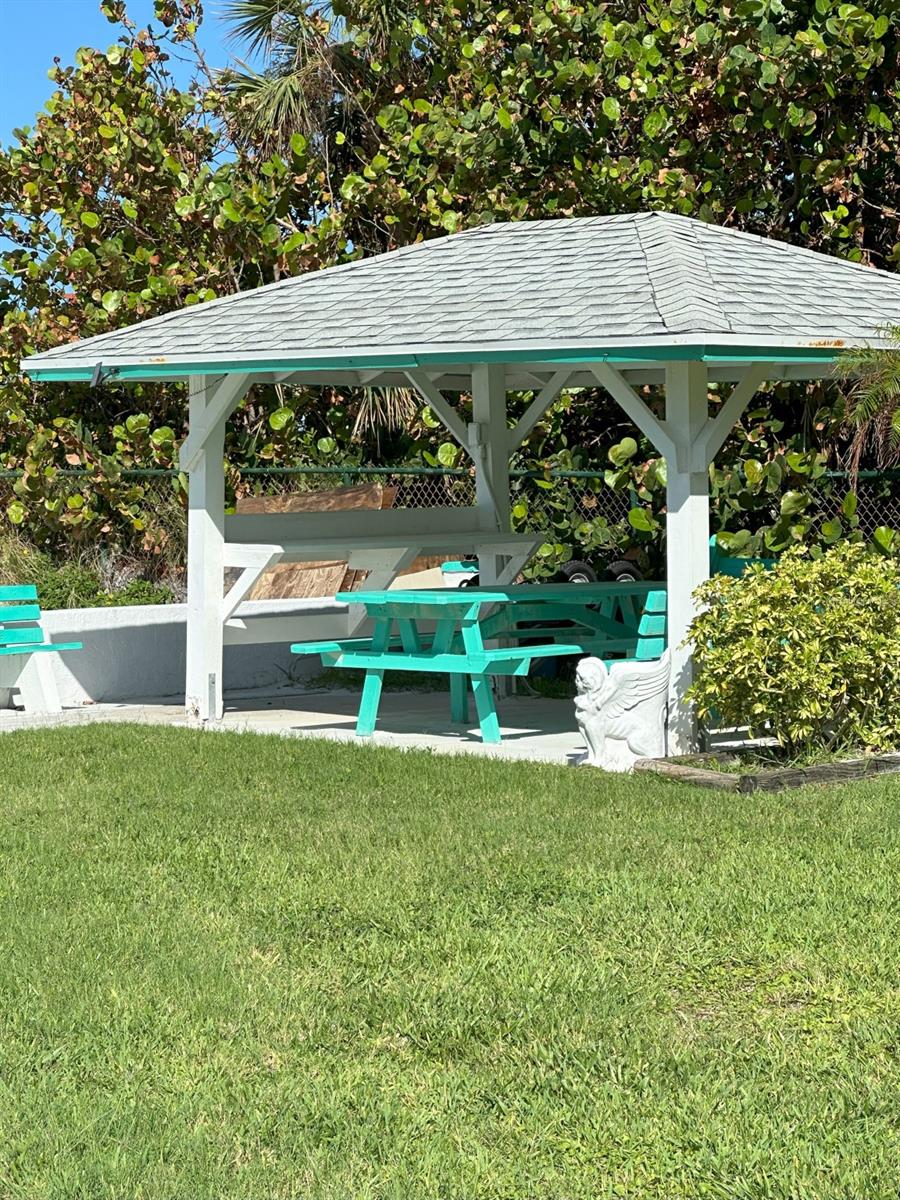 SURFSIDE CABANA CLUB REV - Land