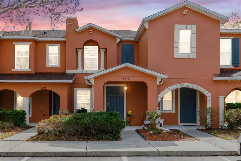 Photo of 6930 Hawthorne Trace Lane, Riverview, FL 33578 (MLS # TB8460611)