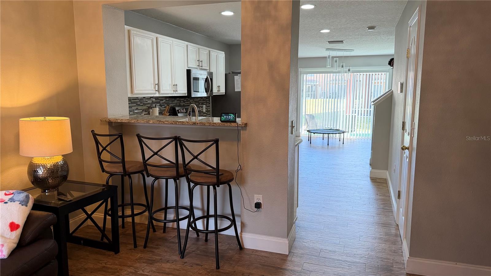 6930 HAWTHORNE TRACE LANE