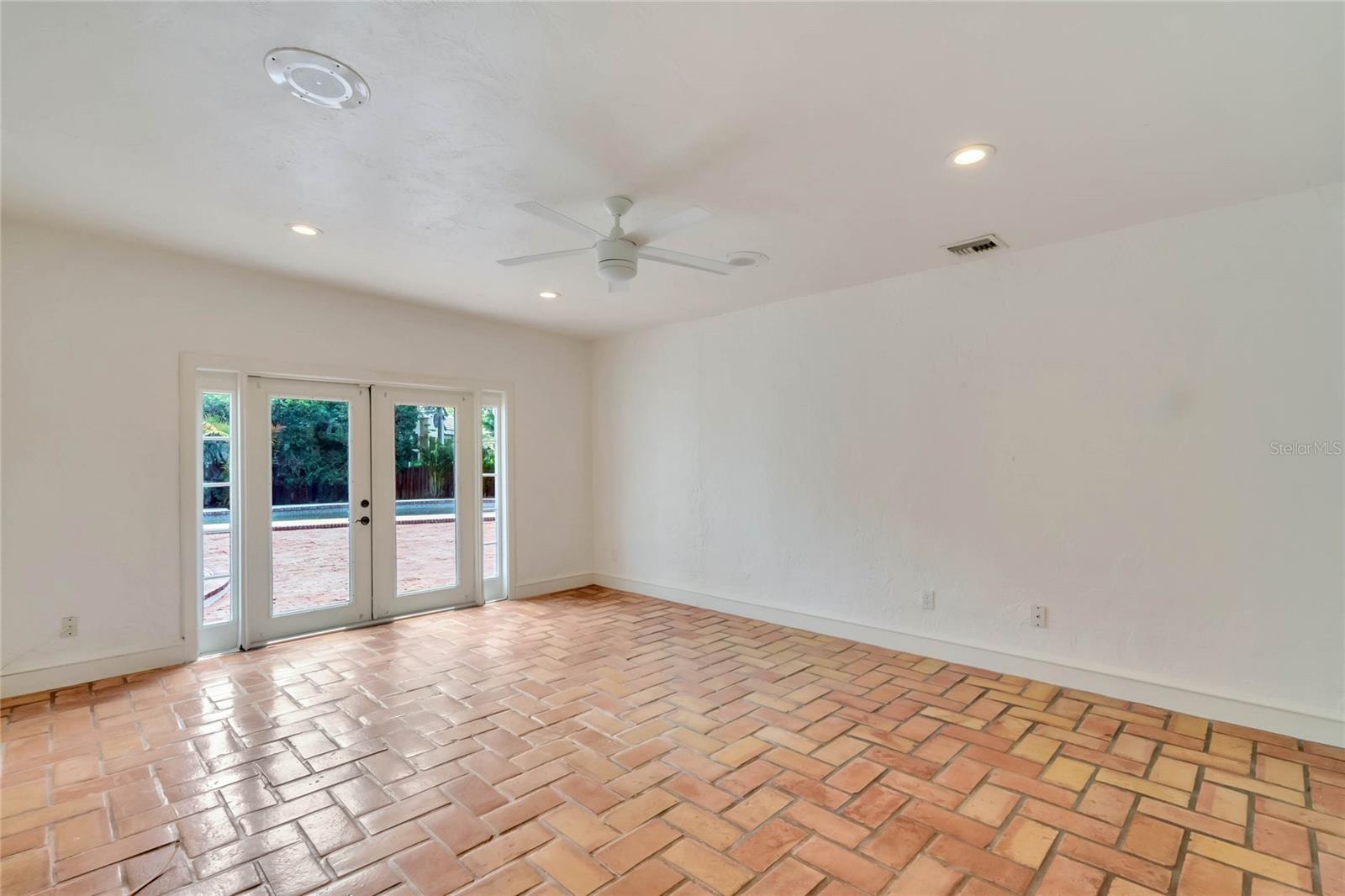 WINTER PARK OLD TOWN - Residential