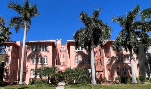 1221 N PALM AVENUE 204 SARASOTA FL 34236