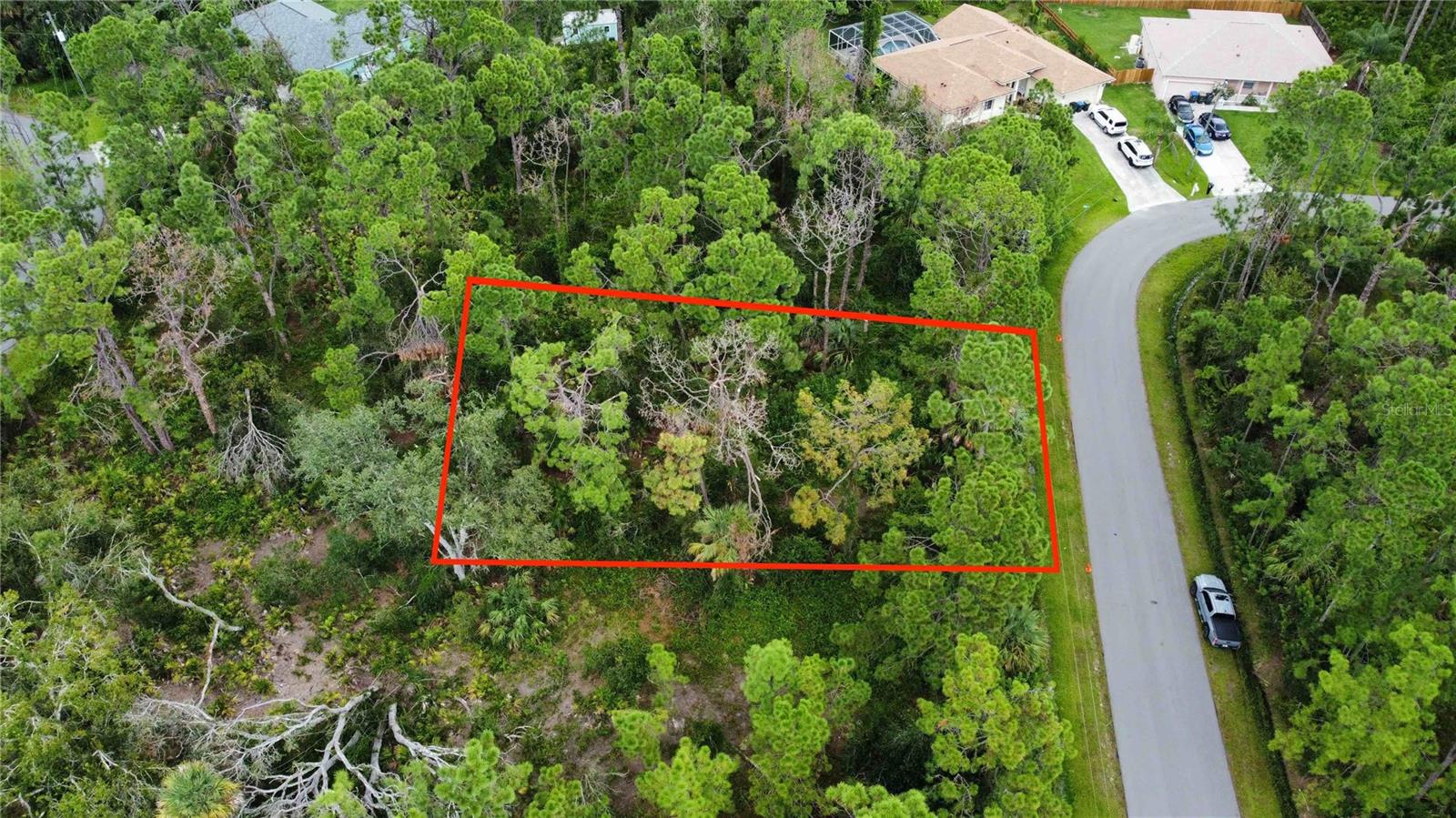 Beautiful lot in North Port with new homes around and a ton of new construction in the area. Close to schools and all services. Minutes to the interstate exit. High and dry, flood zone X. No scrub jays or other issues. short driving distance to Warm Mineral Springs, Atlanta Braves Stadium, master-planned Murdock Village area and the upcoming Downtown Wellen development.
** Full price offers only on this property **