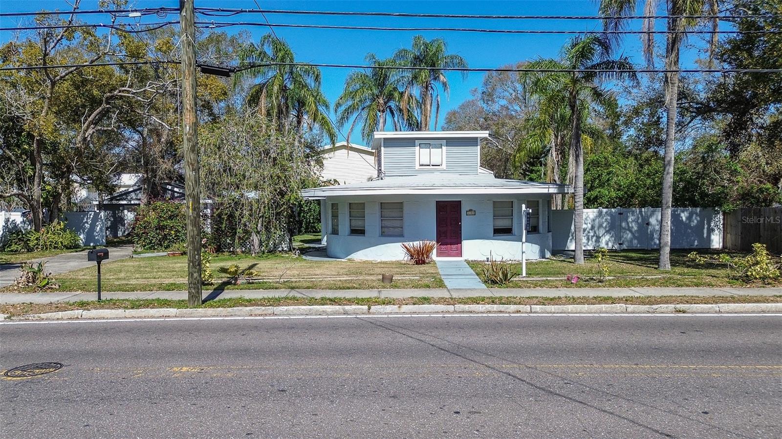 1111 DR M L KING JR STREET N