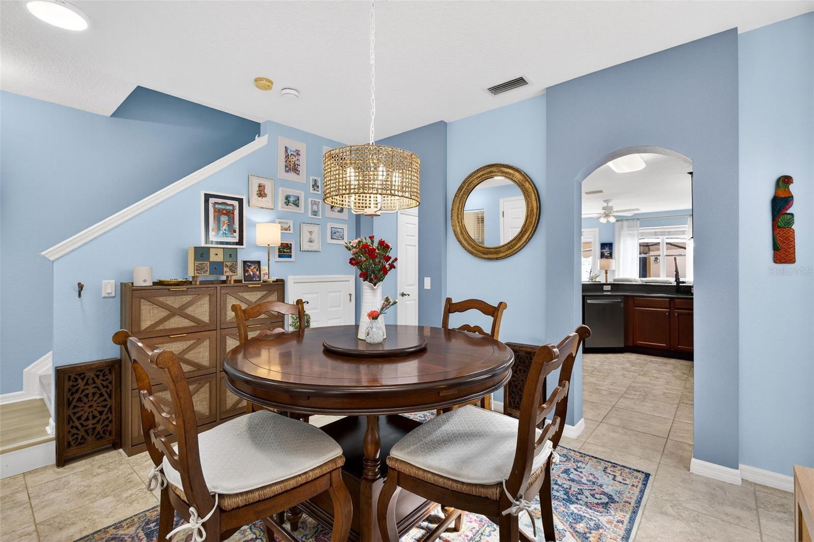 SIGNATURE LAKES - Residential