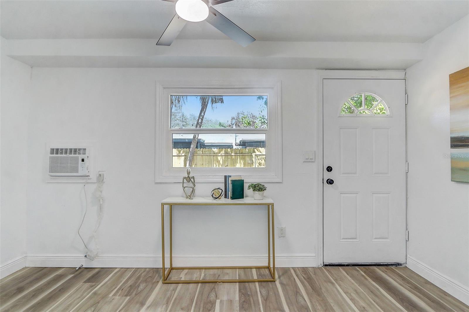 ROYAL MANOR VILLAS - Residential