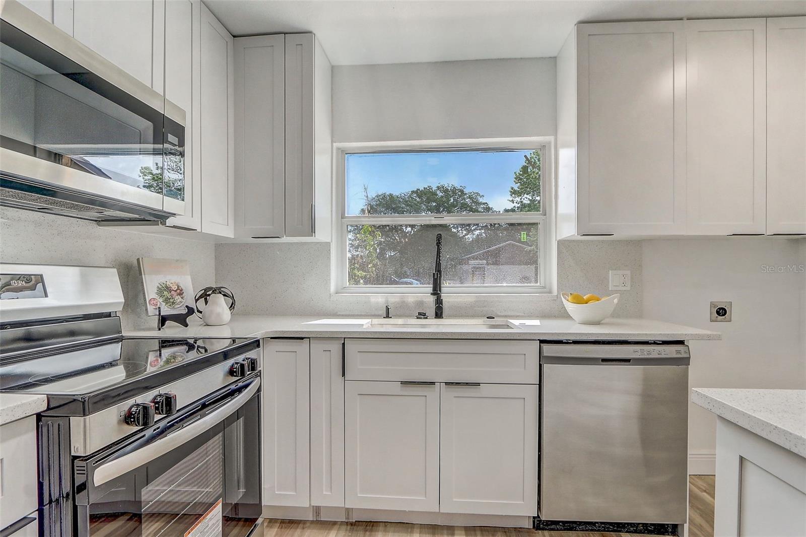 ROYAL MANOR VILLAS - Residential