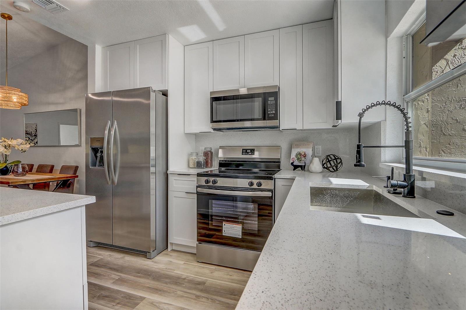 ROYAL MANOR VILLAS - Residential