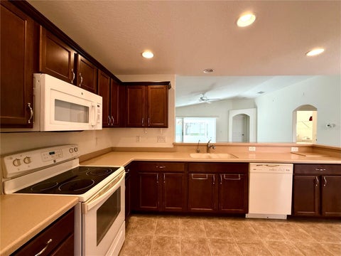 Tiny photo for 16394 SW 15th Court, Ocala, FL 34473 (MLS # OM734684)