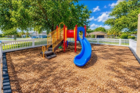 Tiny photo for 16394 SW 15th Court, Ocala, FL 34473 (MLS # OM734684)