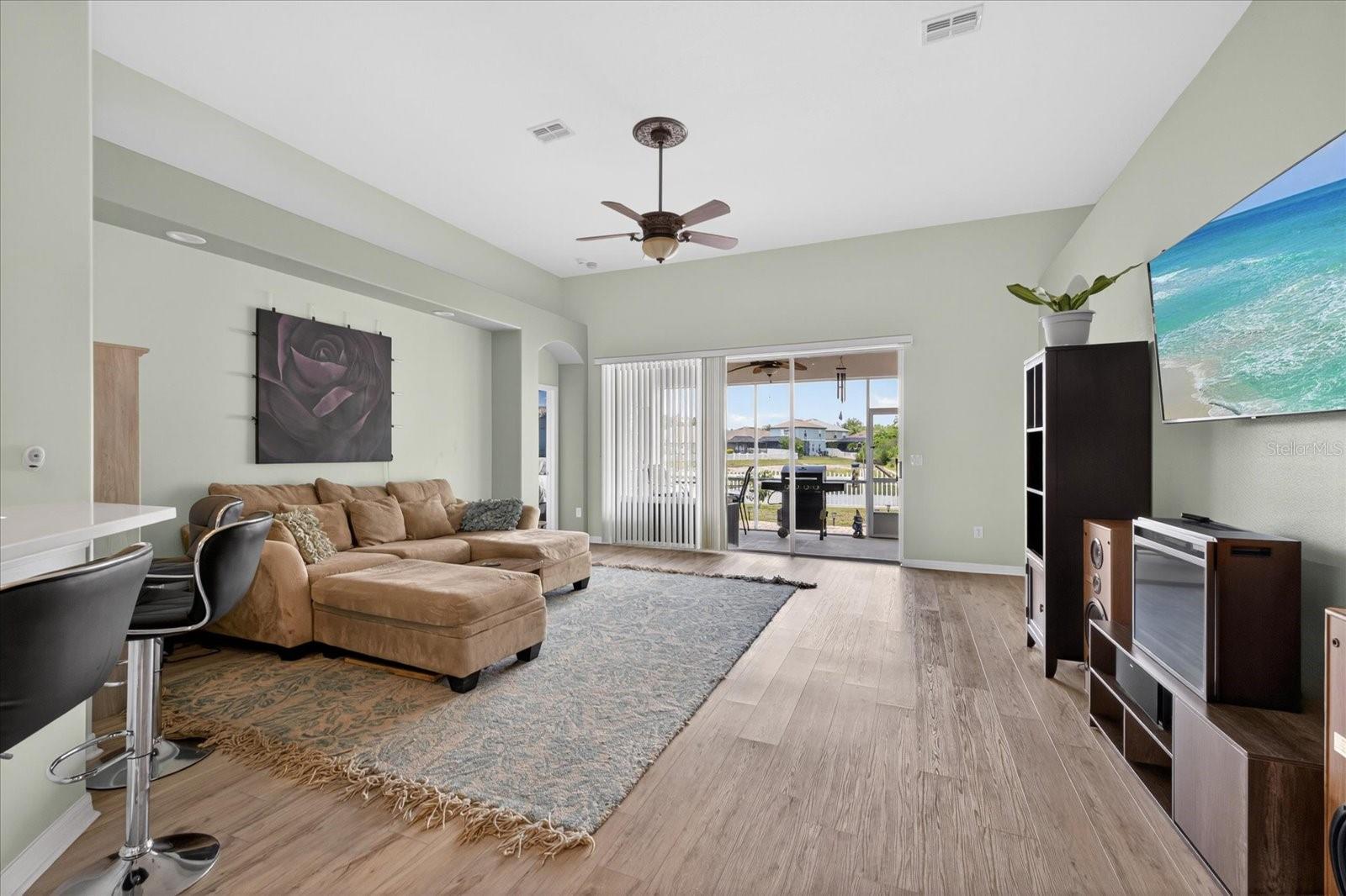 CONCORD STATION - Residential