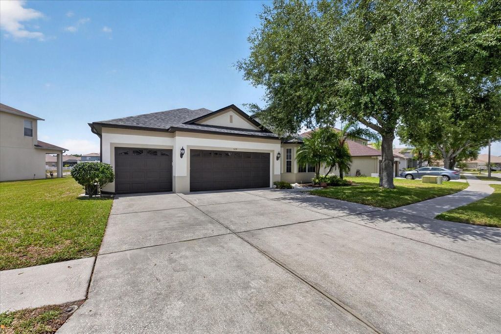 Photo of 3139 Donington Castle Lane, Land O Lakes, FL 34638 (MLS # TB8503048)