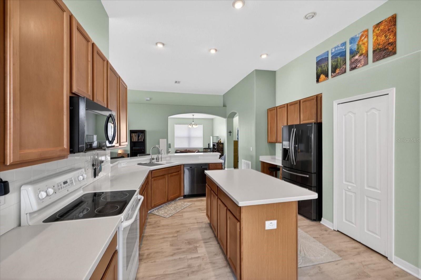 CONCORD STATION - Residential