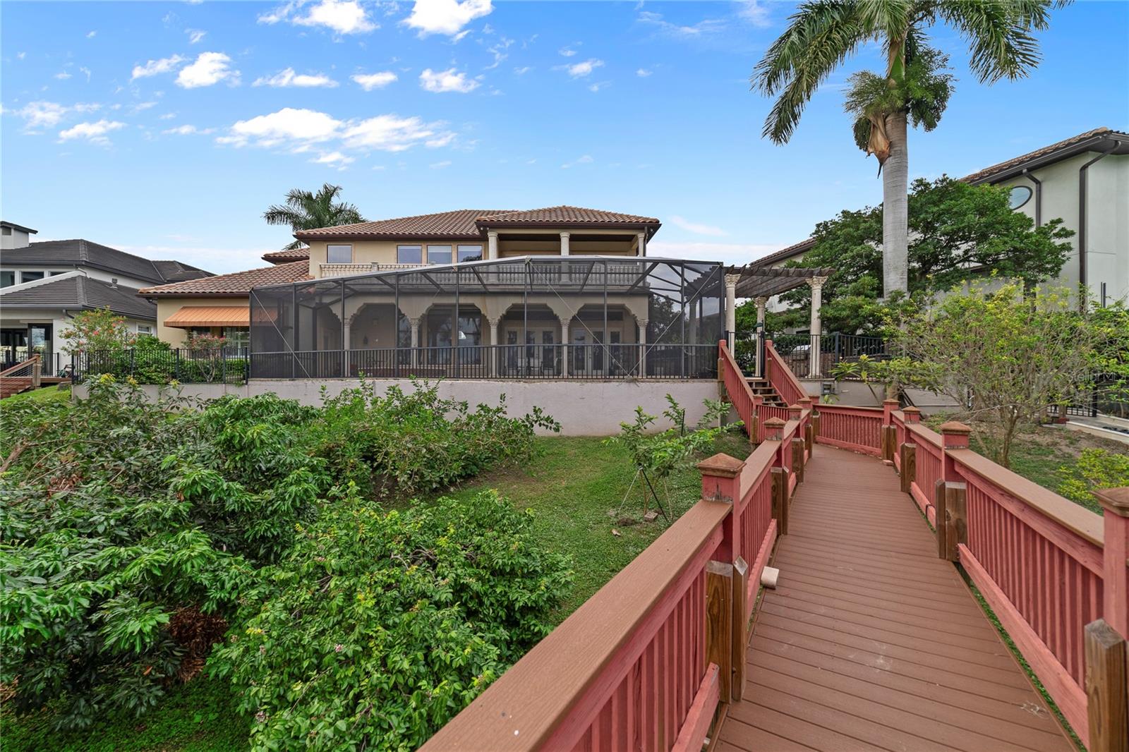 EMERSON POINTE - Residential