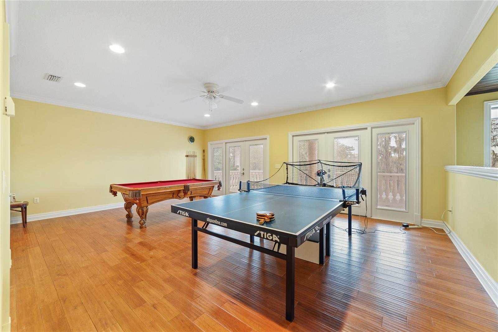 EMERSON POINTE - Residential