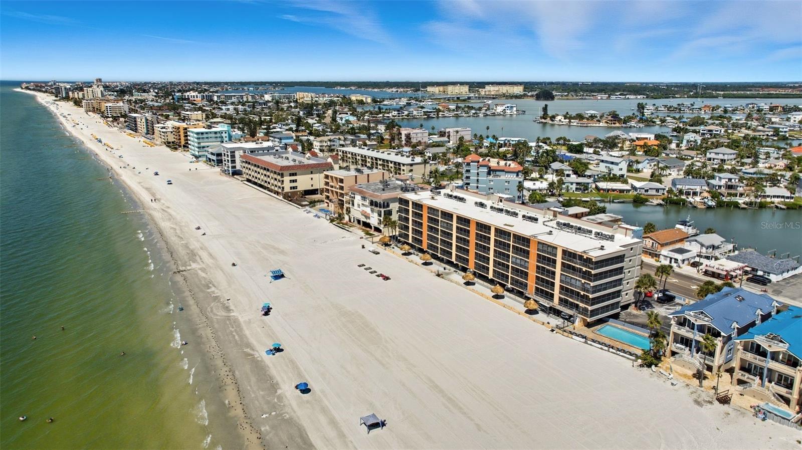 VILLA MADEIRA CONDO - Residential