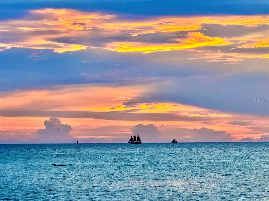 Photo of 13720 Gulf Boulevard #609, Madeira Beach, FL 33708 (MLS # O6339022)