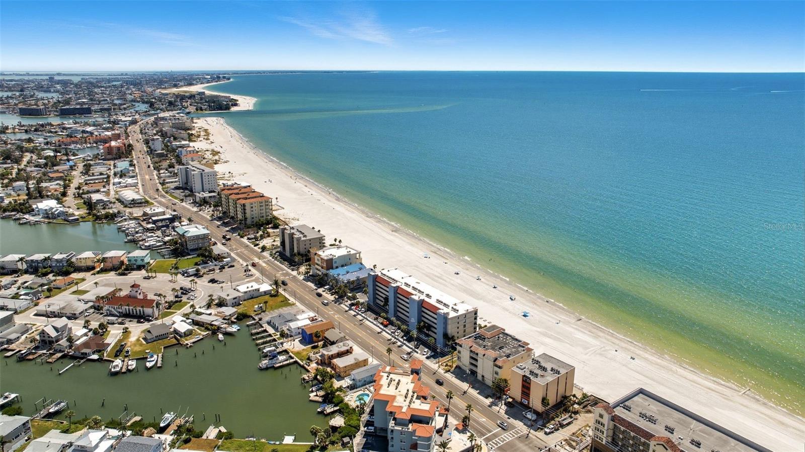 VILLA MADEIRA CONDO - Residential