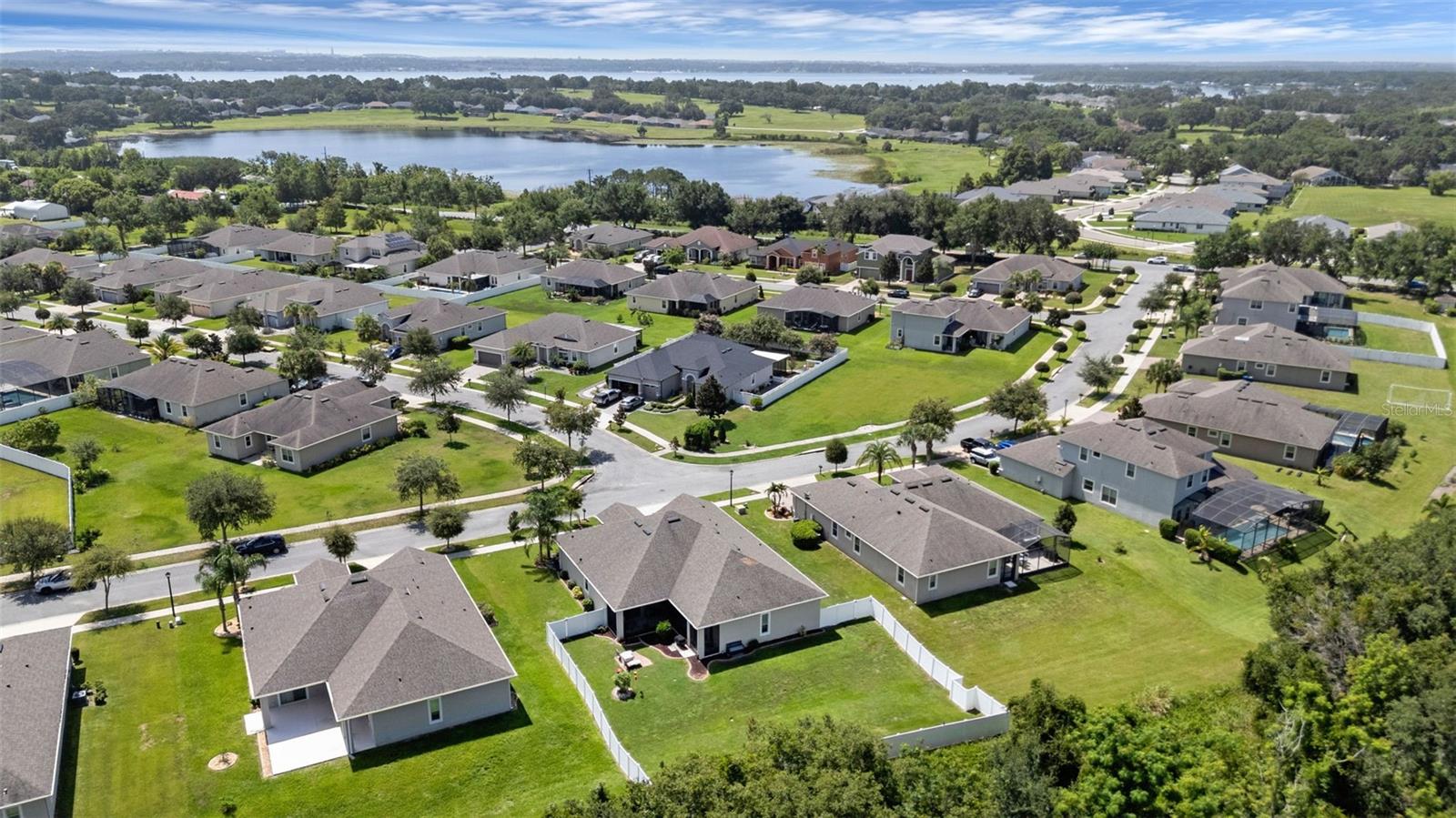 GROVELAND CHERRY LAKE OAKS - Residential