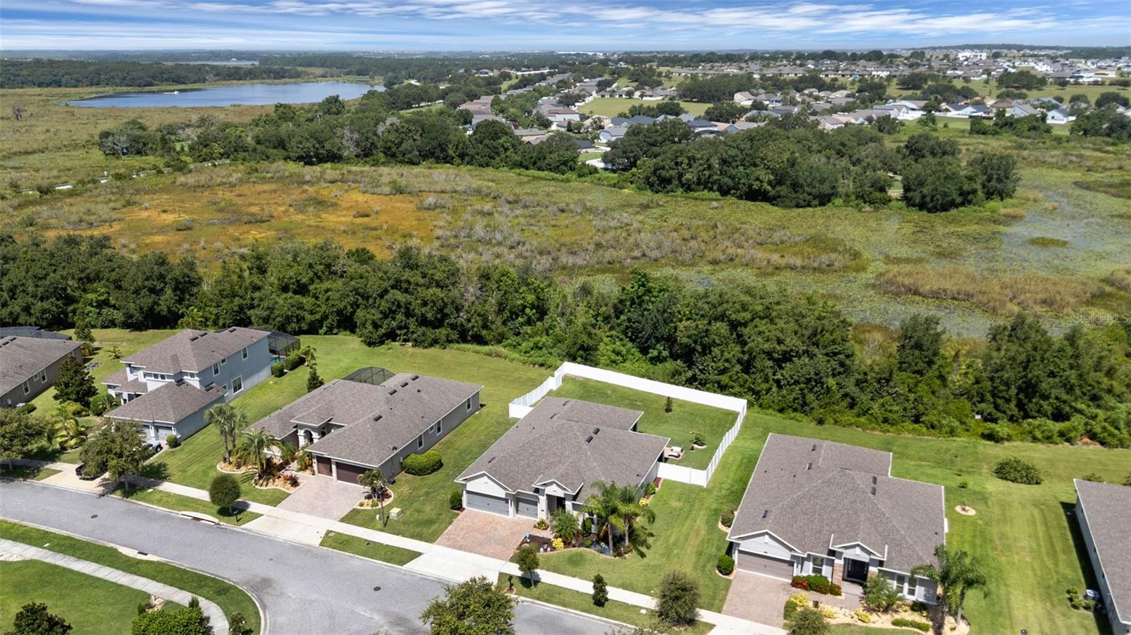GROVELAND CHERRY LAKE OAKS - Residential
