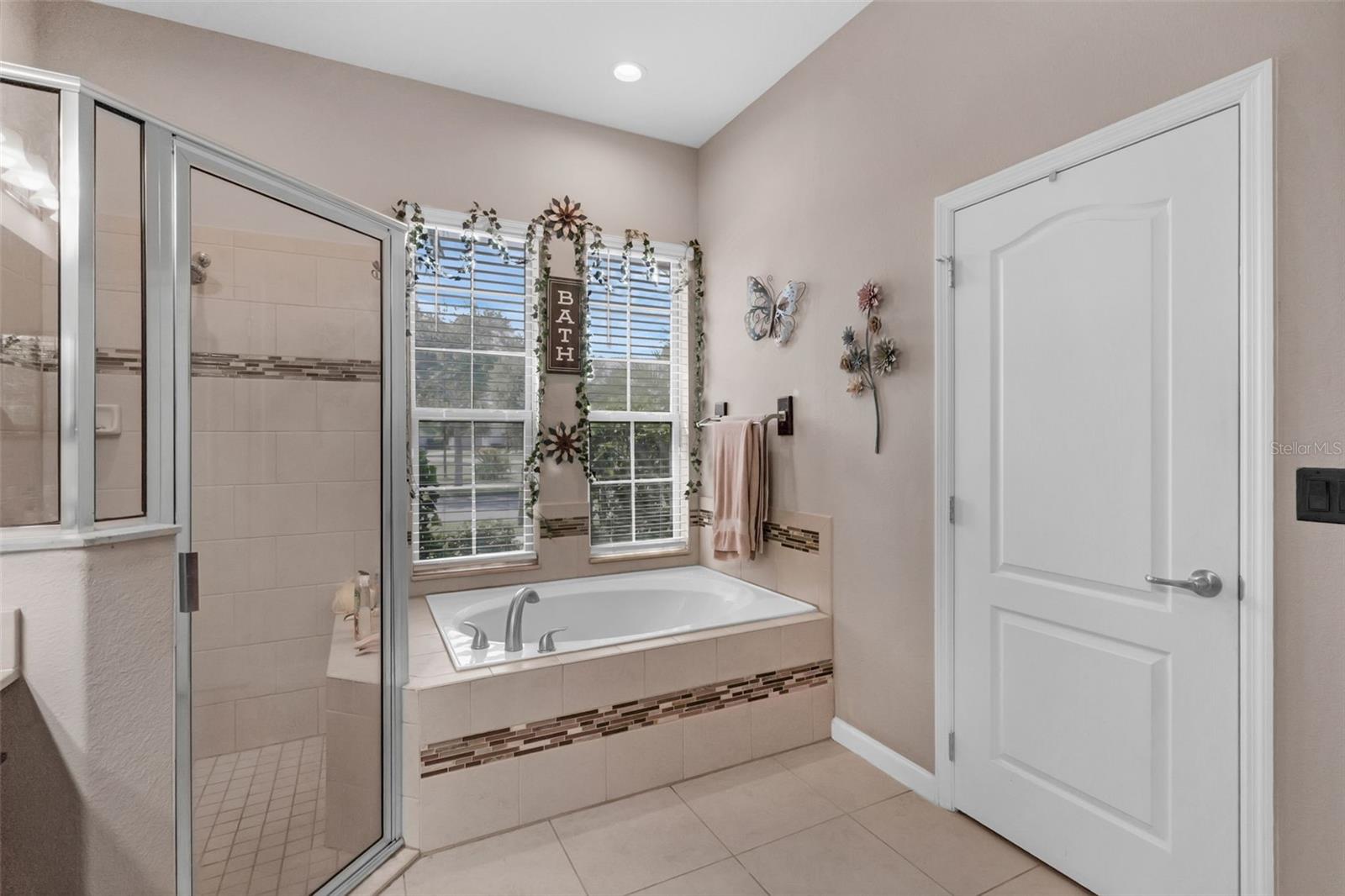 GROVELAND CHERRY LAKE OAKS - Residential