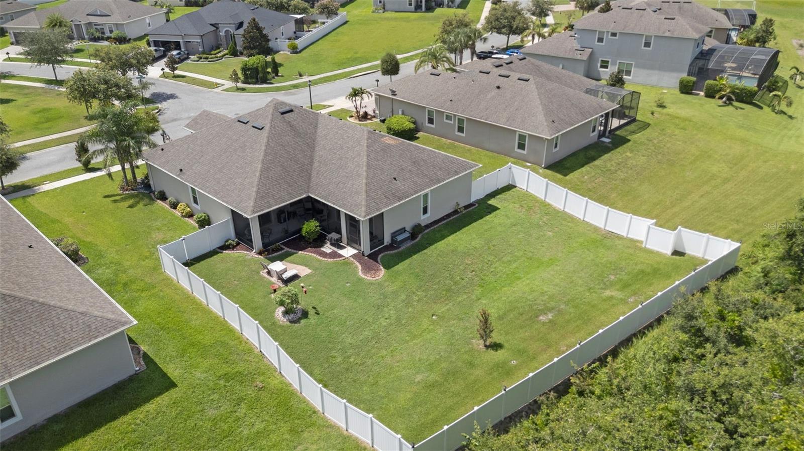 GROVELAND CHERRY LAKE OAKS - Residential