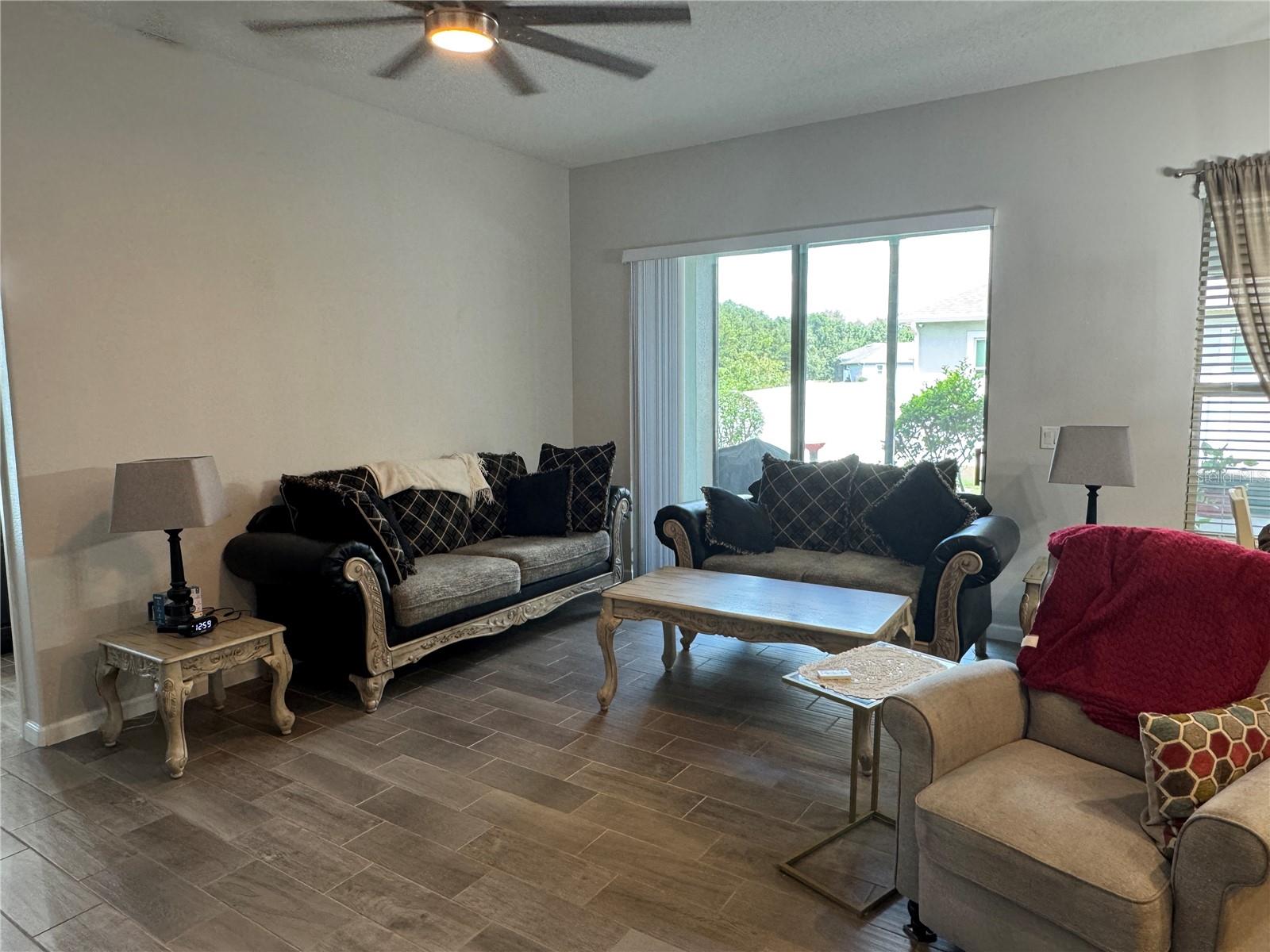 GROVELAND CHERRY LAKE OAKS - Residential