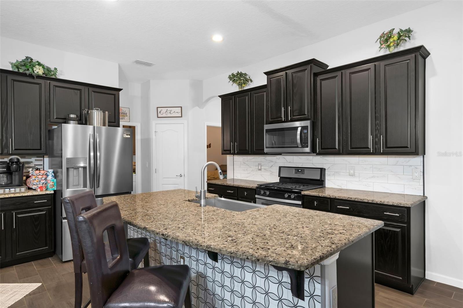 GROVELAND CHERRY LAKE OAKS - Residential