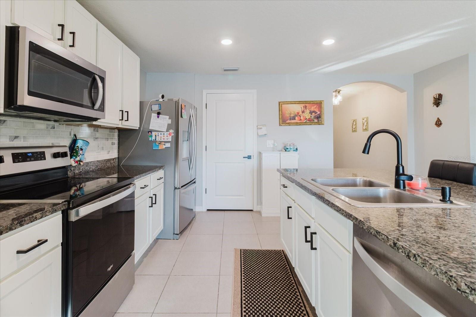 ZEPHYR LAKES SUB - Residential