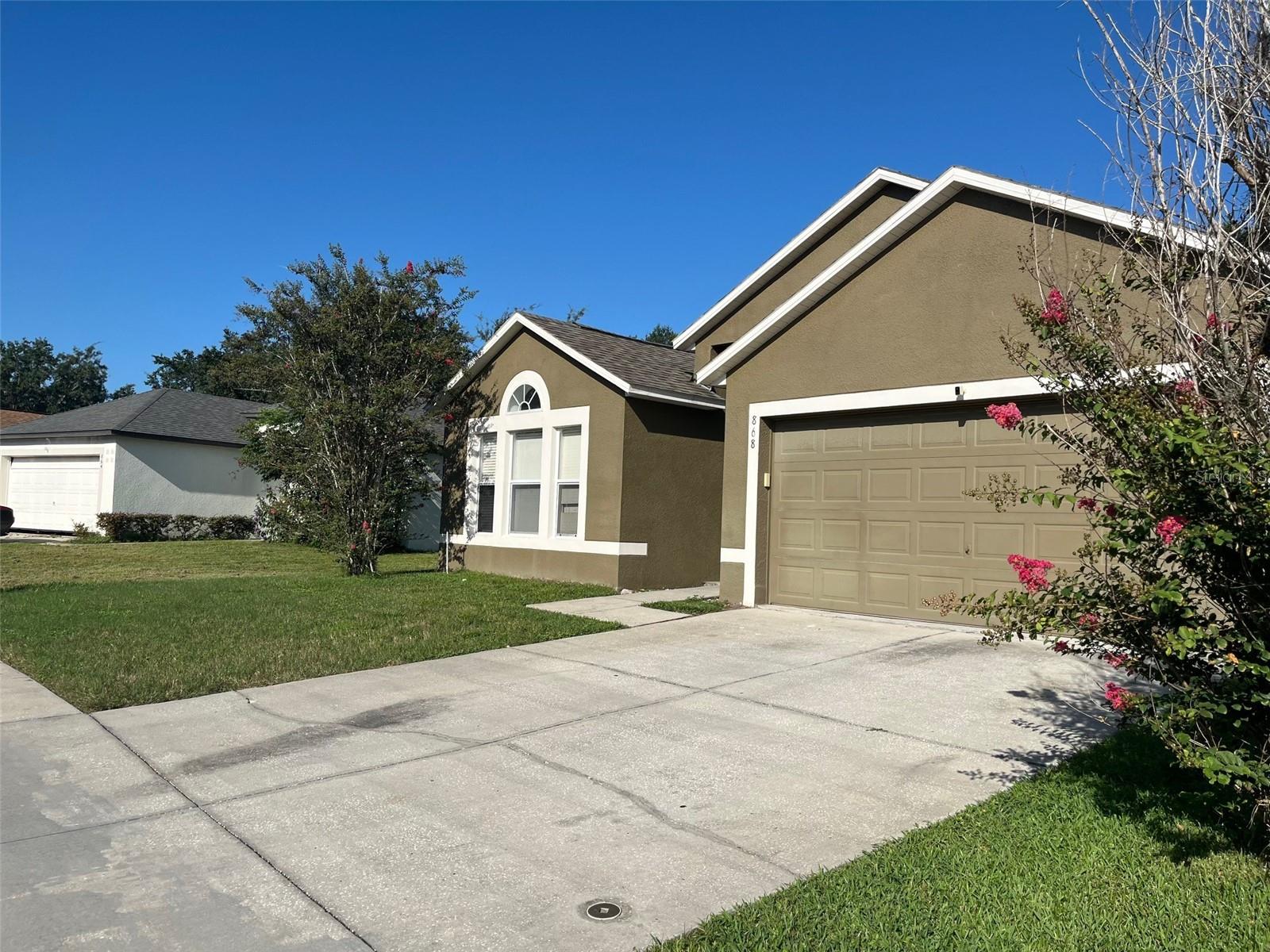 EUSTIS REMINGTON CLUB PH 02 LT 61 ORB - Residential Lease