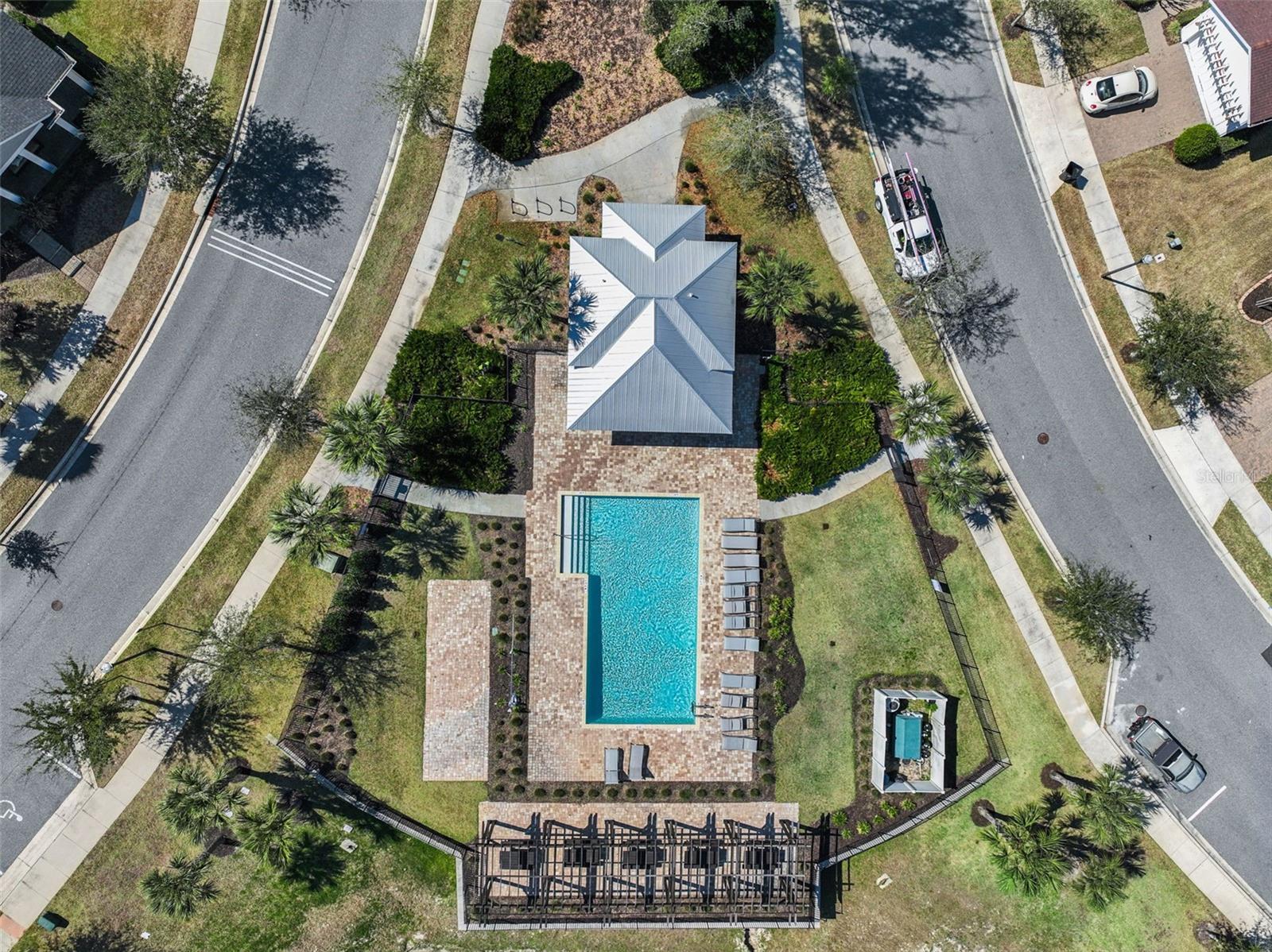 LONGLEAF AT OAKLAND - Residential