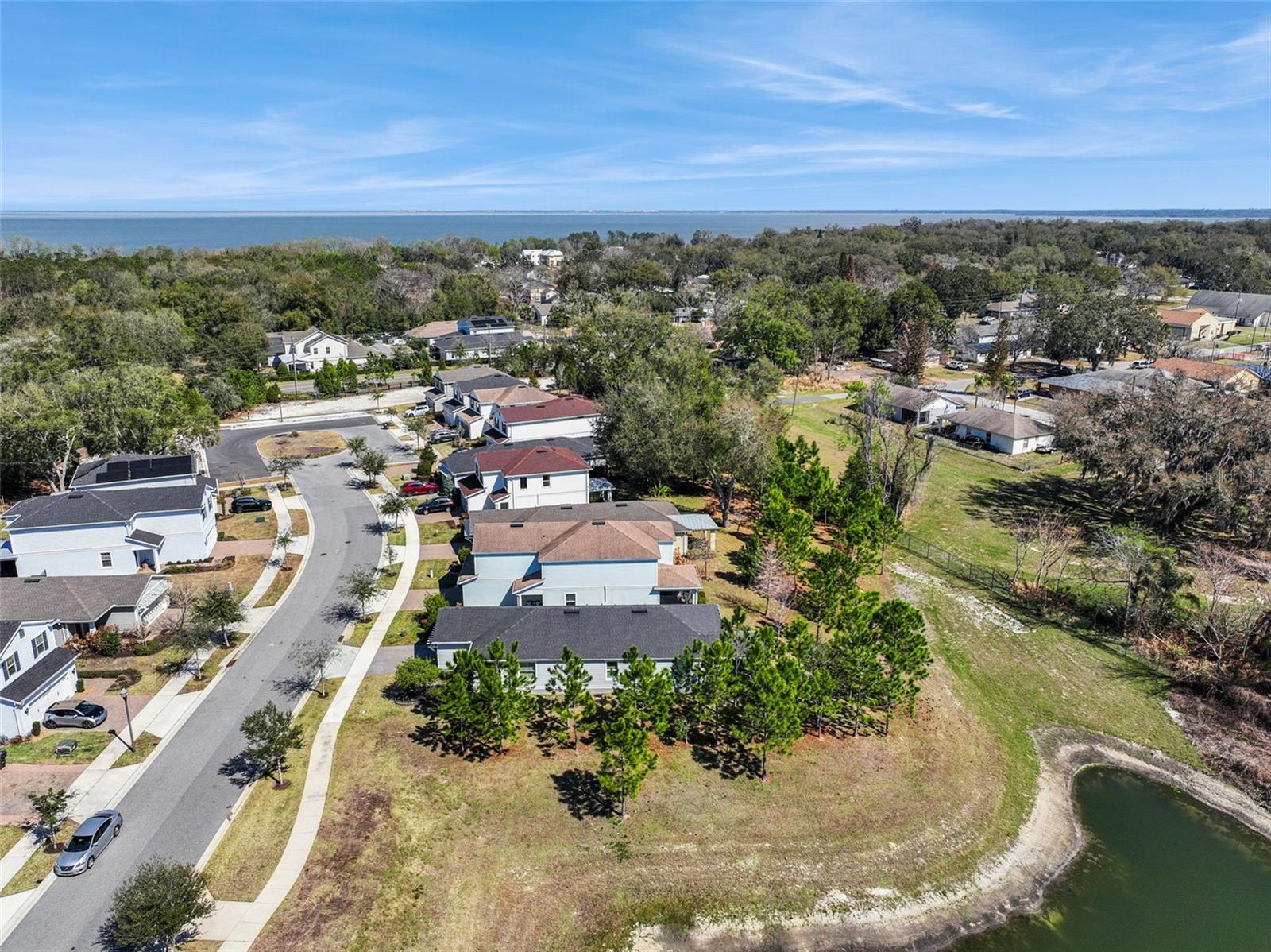 LONGLEAF AT OAKLAND - Residential