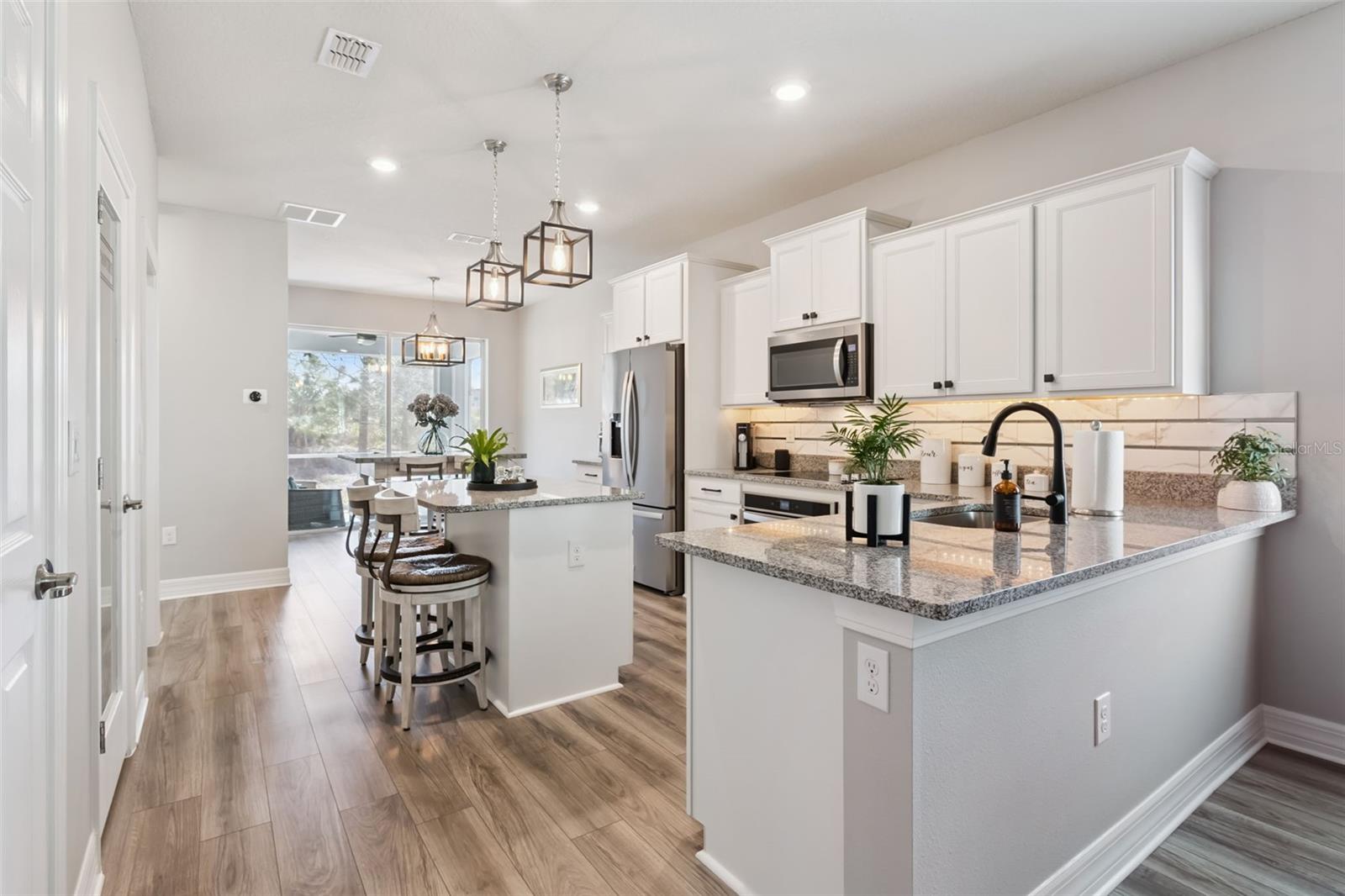 LONGLEAF AT OAKLAND - Residential