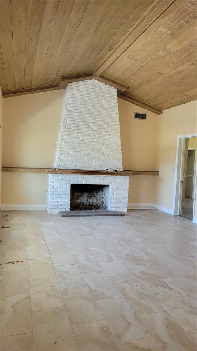 SAINT ARMANDS DIVISION JOHN RINGLING ESTS - Residential Lease