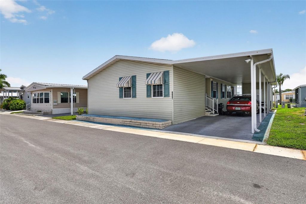 Photo of 82221 F Street N #221, Pinellas Park, FL 33781 (MLS # W7887557)
