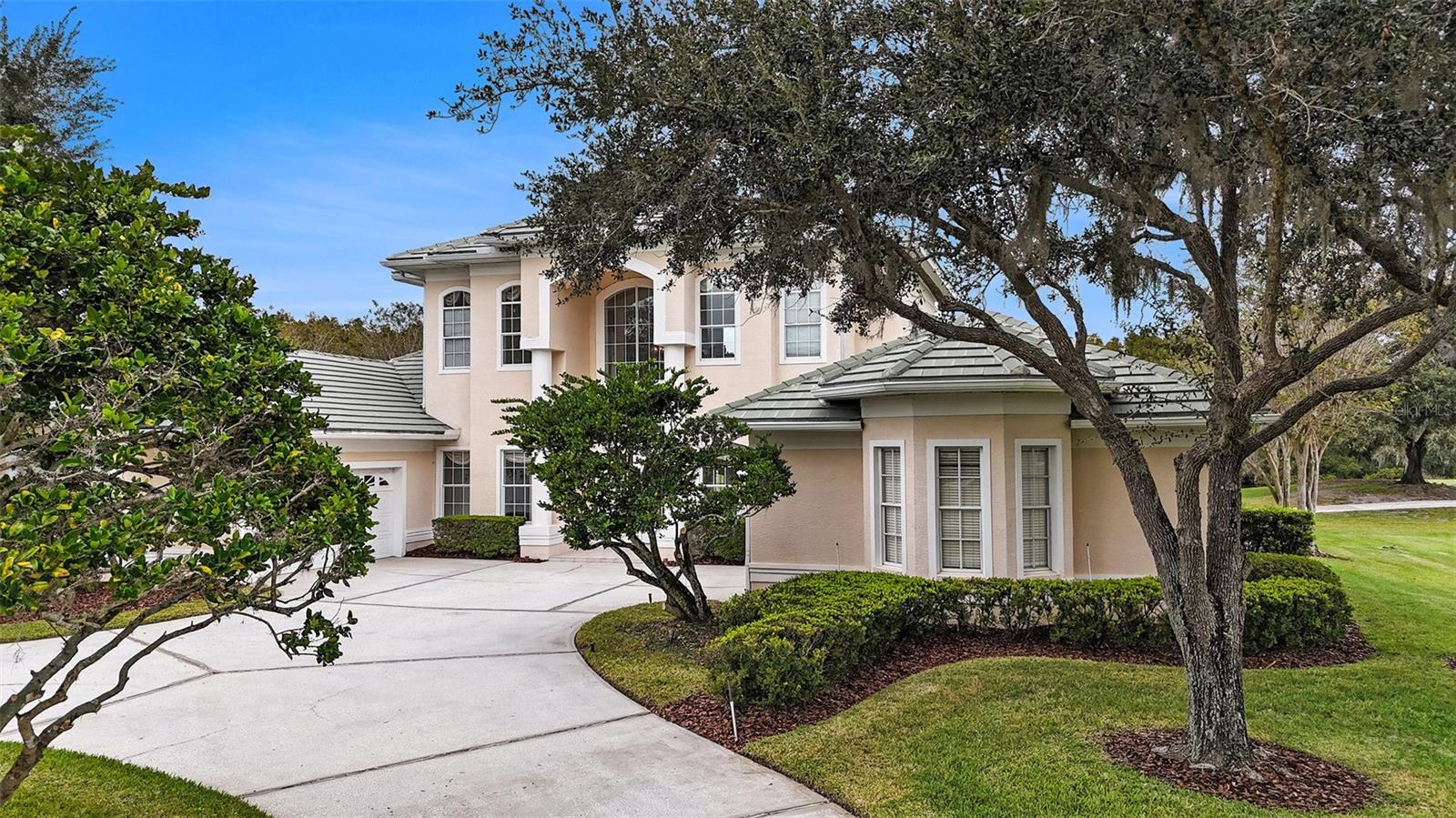 CHEVAL BLVD ESTATE LTS W - Residential