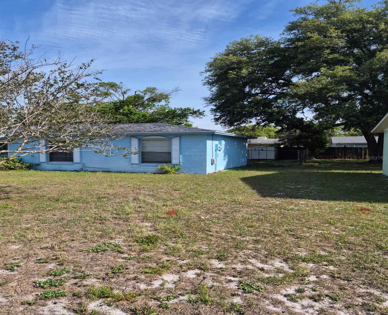 MEADOWS - Residential