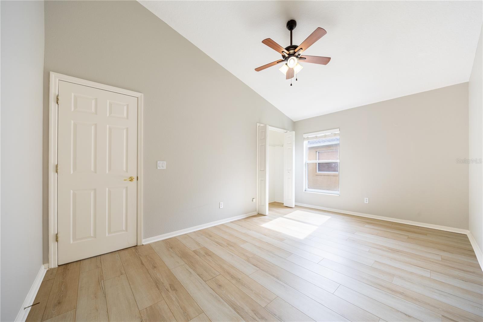 LA VINA 49 135 - Residential