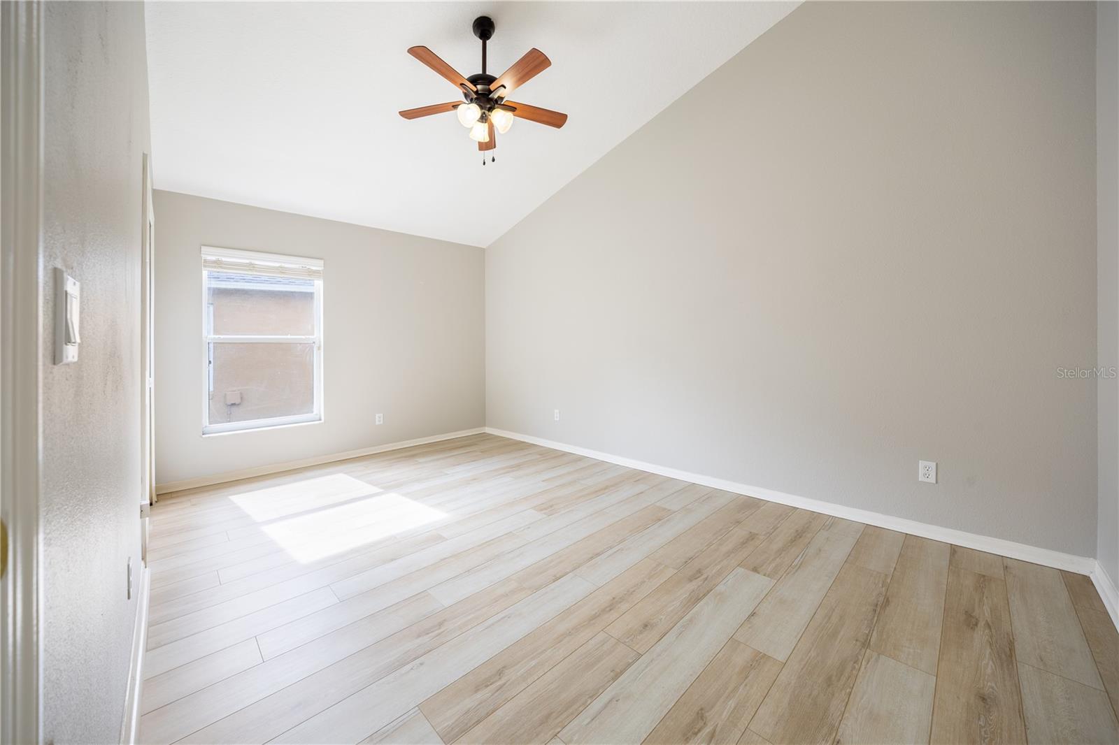 LA VINA 49 135 - Residential