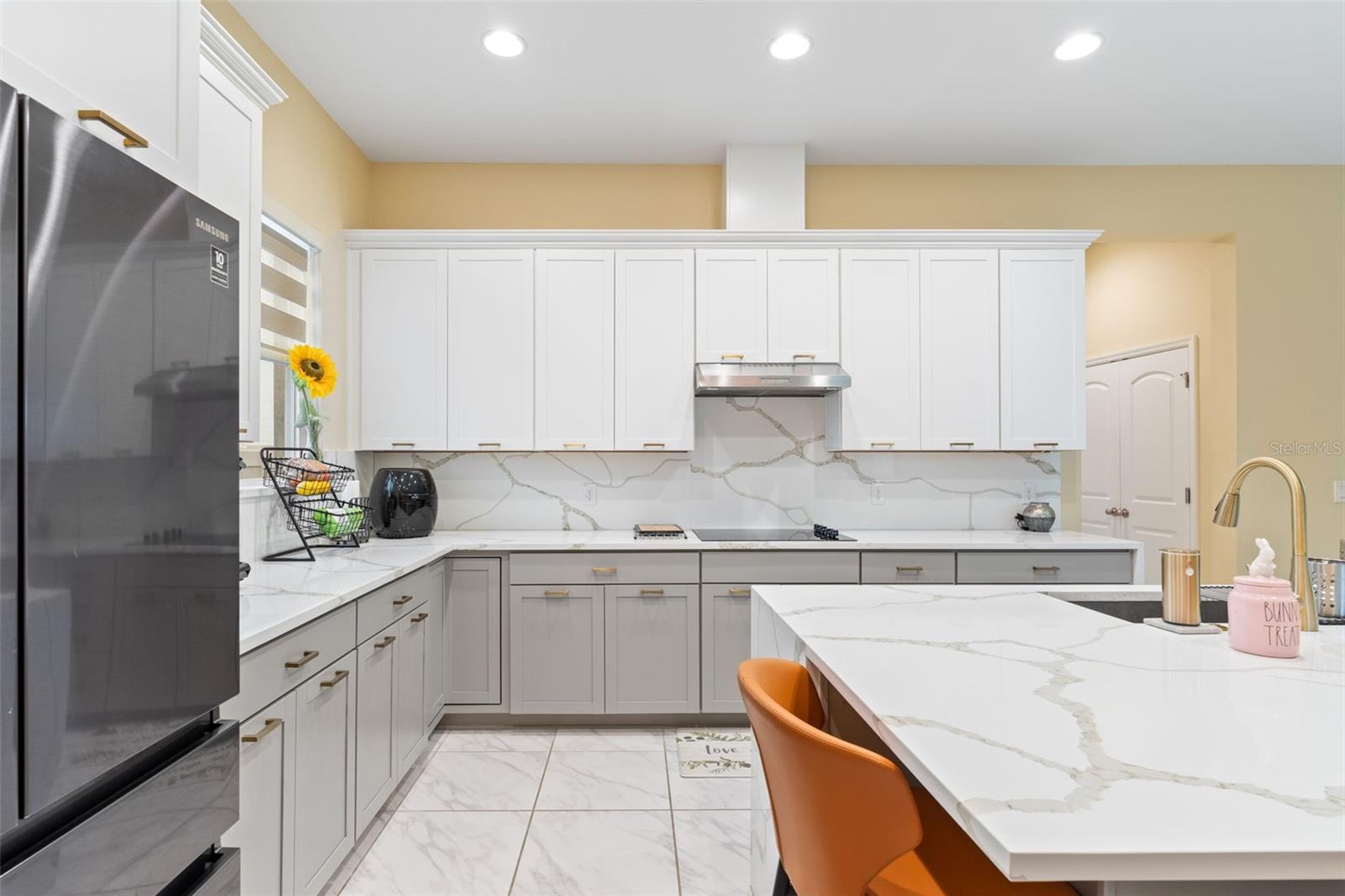 SOLA VISTA - Residential