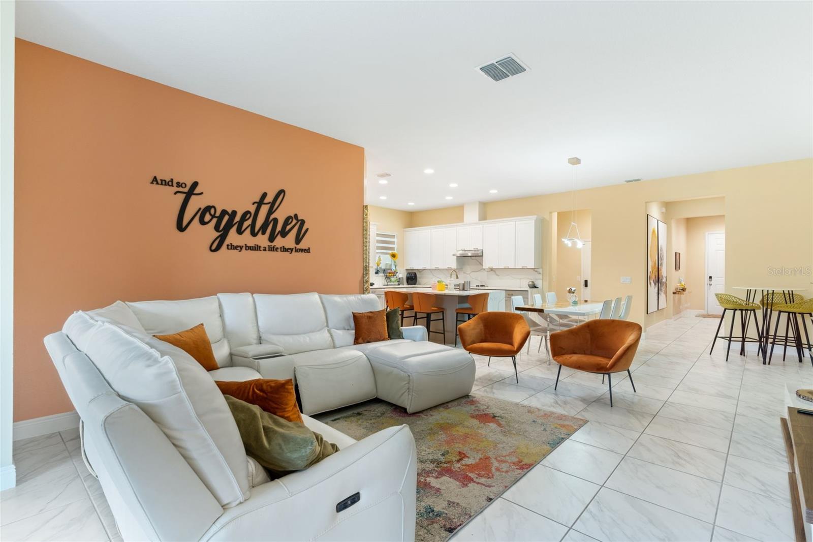 SOLA VISTA - Residential