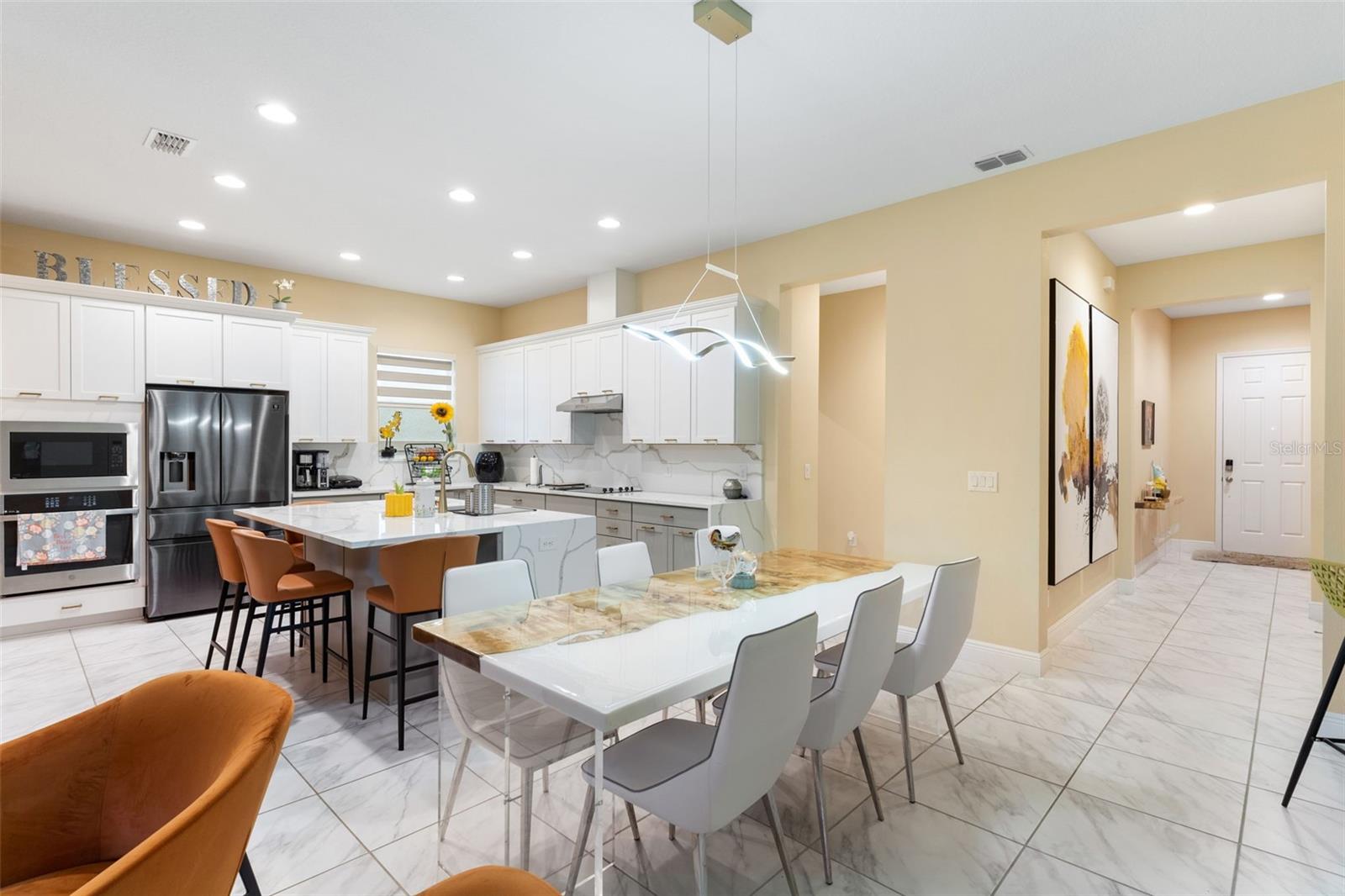 SOLA VISTA - Residential