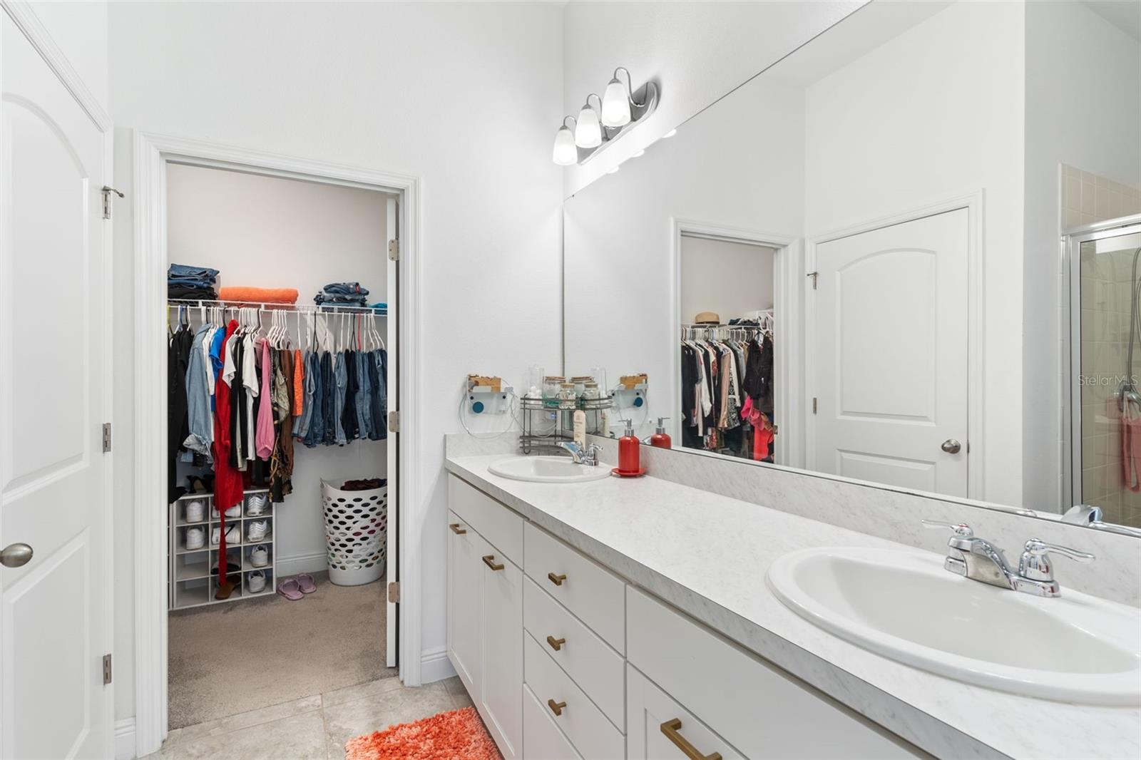 SOLA VISTA - Residential