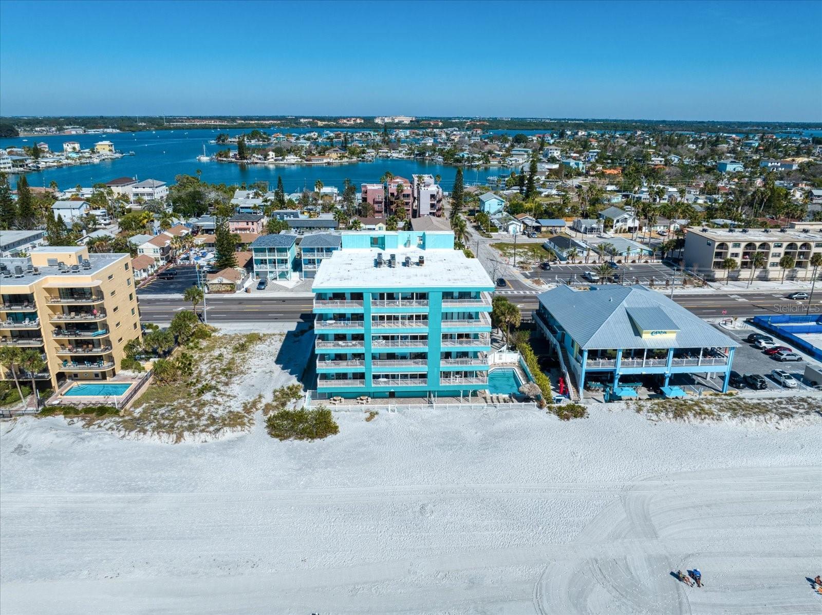 ARENA DE MADEIRA CONDO - Residential