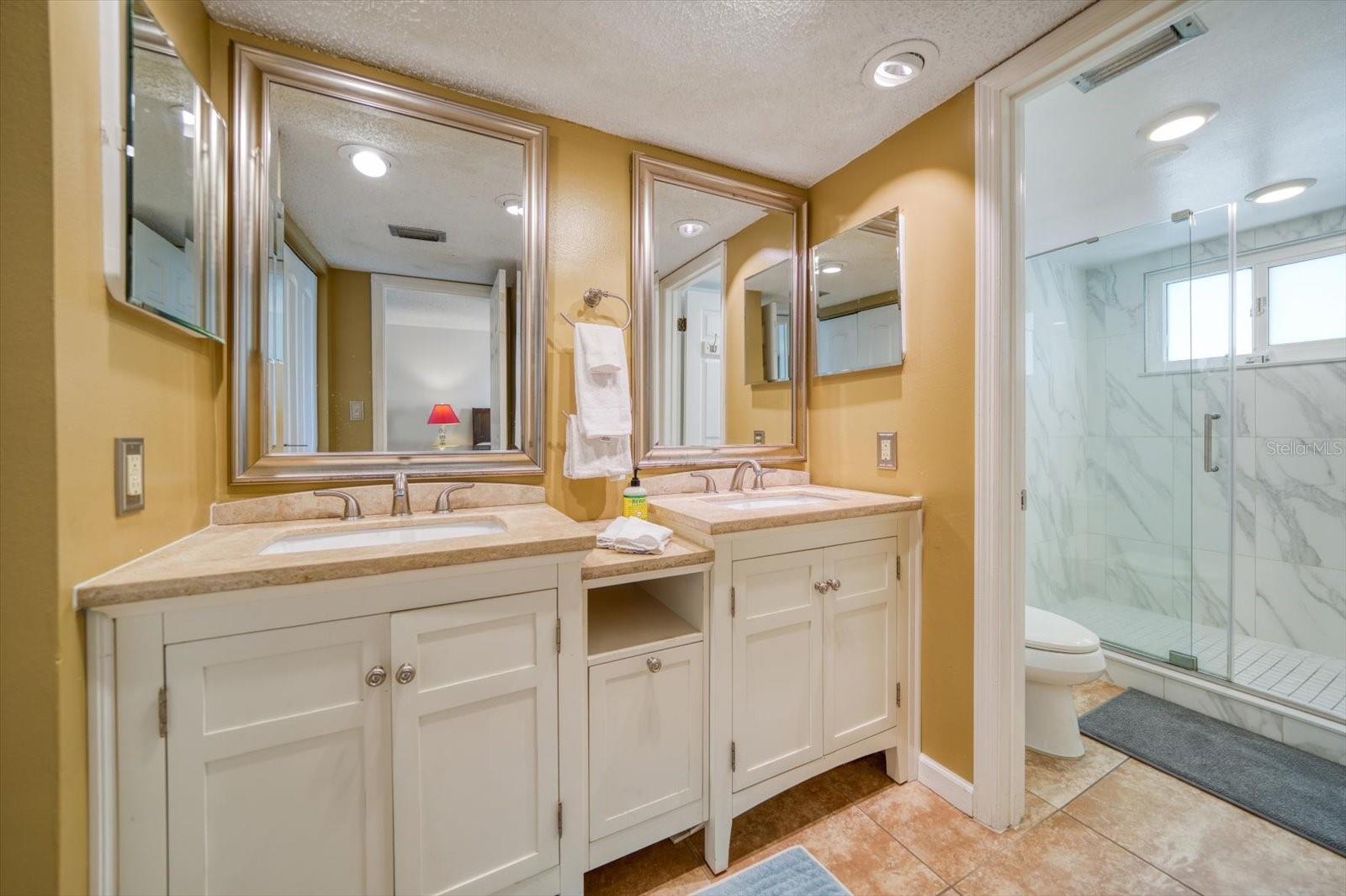 ARENA DE MADEIRA CONDO - Residential