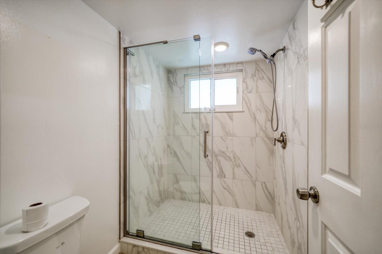 ARENA DE MADEIRA CONDO - Residential