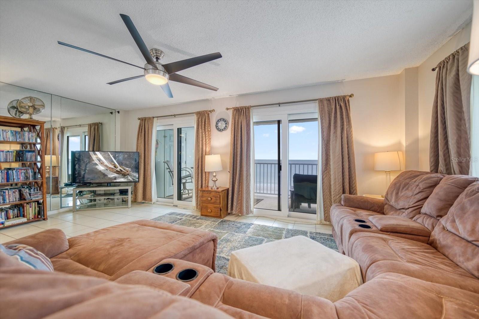 ARENA DE MADEIRA CONDO - Residential