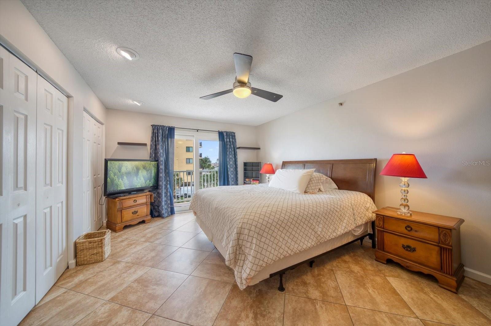 ARENA DE MADEIRA CONDO - Residential