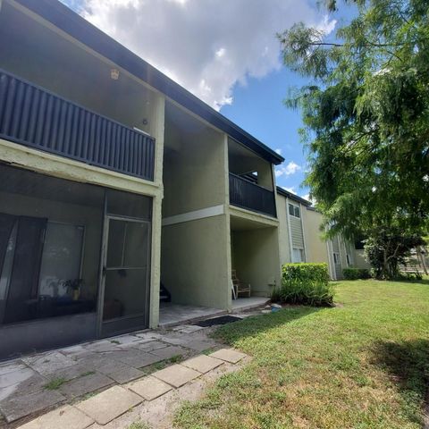 Photo of 912 Lake Destiny Road #F, Altamonte Springs, FL 32714 (MLS # O6310549)