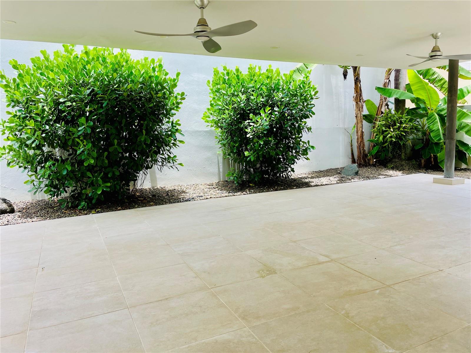 PALMA REAL - Residential Lease